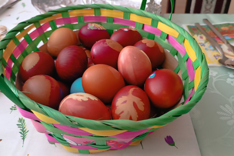 I pravoslavci i katolici Vaskrs proslavljaju tradicionalno (FOTO)