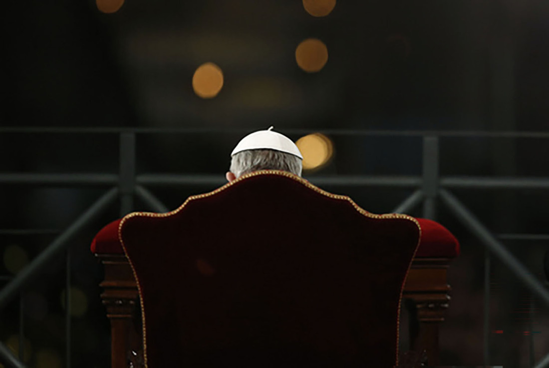 Suze i tišina u Vatikanu: Papa Franja se oprostio na Uskrs, bez glasa, ali s porukom! Ovo je poslednja fotografija (FOTO/VIDEO)