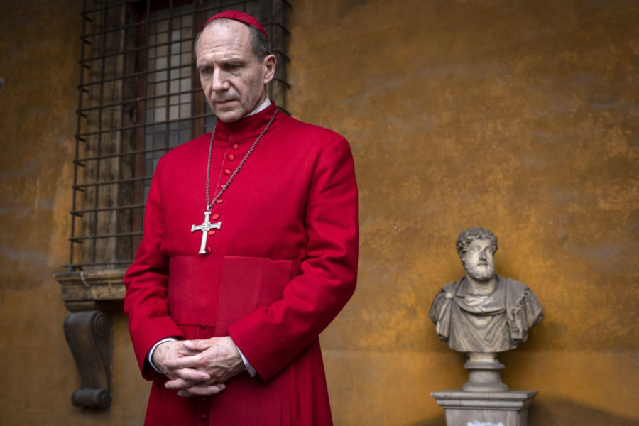 Misteriozan proces izbora novog pape: Film "Konklava" otkriva neobične tajne Vatikana (FOTO/VIDEO)