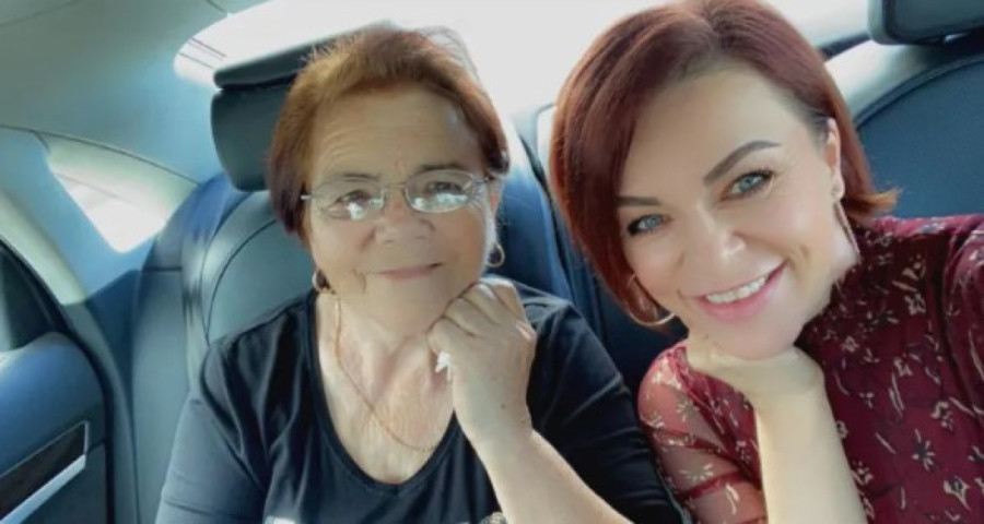 Priča o njenoj majci je veoma tužna! Pevačica rasplakala ceo žiri NNK!