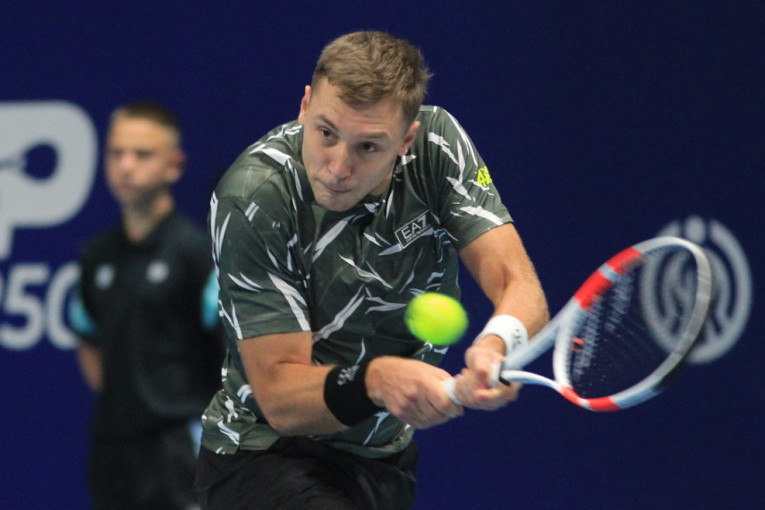 Međedović eliminisan! Čeh i prekidi bili jači od Hamada