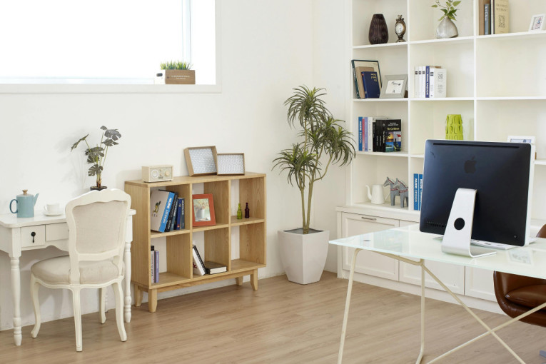 Oterajte dosadnu prašinu iz vašeg doma: Jednostavni trikovi za manje čišćenja