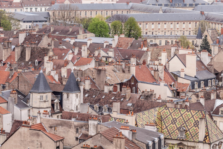 Prestonica senfa: Istorija, vino i gastronomija na sat i po od Pariza (FOTO)
