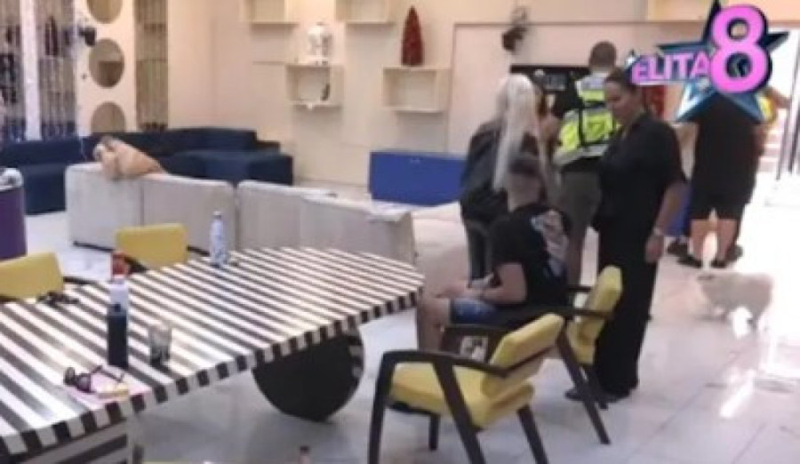 Prekid programa u "Eliti 8": Dvojica iz obezbeđenja drže Gastoza kako bi ga obuzdali! (FOTO)