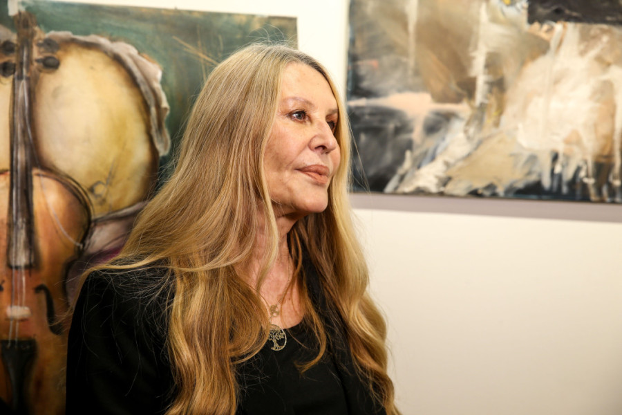 Umalo incident u saobraćaju! Verica Rakočević i Veljko prelaze ulicu van pešačkog (VIDEO)