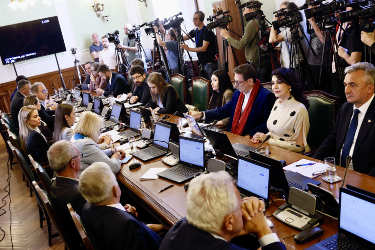 REM na dnevnom redu: Kandidati pod lupom odbora