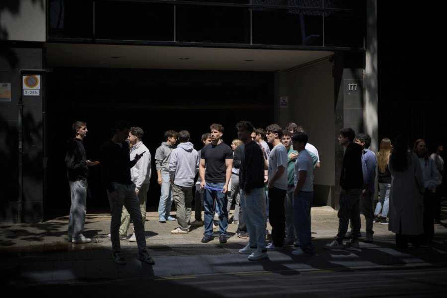 Šta nas je naučilo iskustvo Španije i Portugalije: Ovih 5 stvari morate imati u slučaju nestanka struje (ANKETA/GRAFIKA)