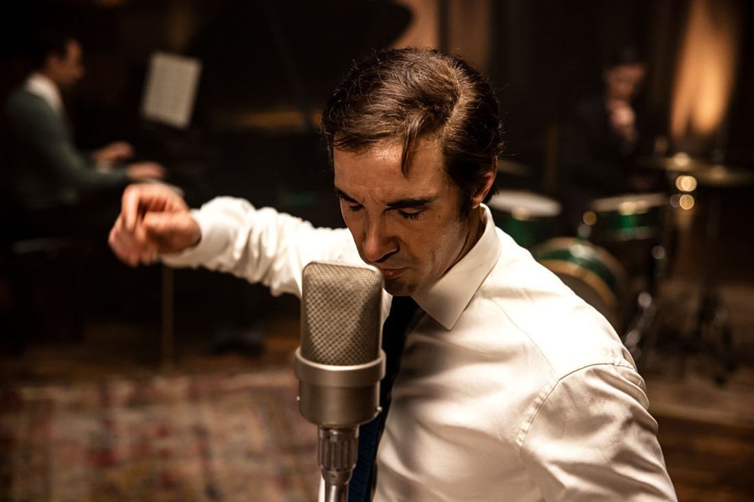 "Gospodin Aznavur" u domaćim bioskopima: Detaljan uvid u život najvećeg francuskog šansonjera svih vremena (FOTO/VIDEO)