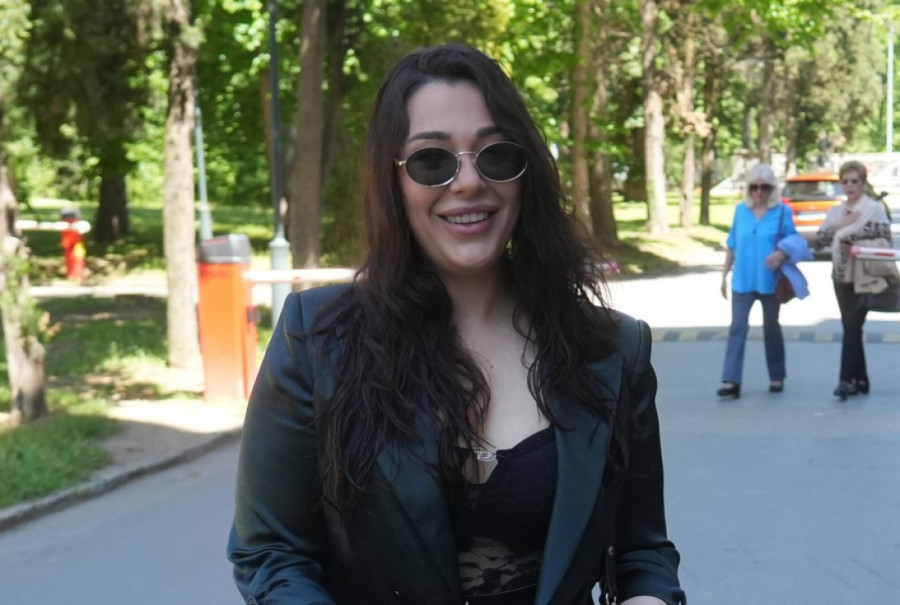 Drama na nastupu Sanje Vučić: Rasplamsao se požar, publika u panici (VIDEO)