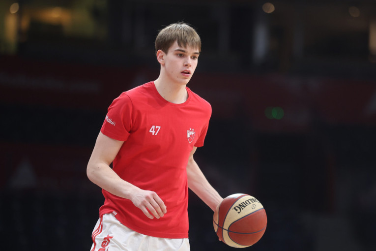 Definitivno napušta Zvezdu: Bek se seli u Ameriku, crveno-beli dobijaju obeštećenje!