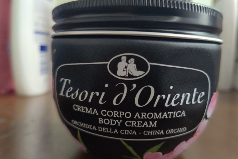 Popularna krema hitno povučena sa tržišta! Toksična za reprodukciju, može ugroziti plodnost i zdravlje nerođenih beba! (FOTO)