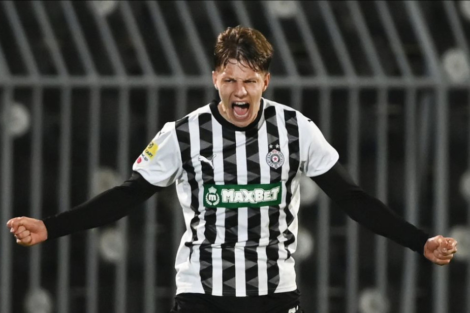 Partizanov klinac na meti velikana, ali i drugih saveza! Da li će i on umesto Srbije igrati za drugu reprezentaciju?