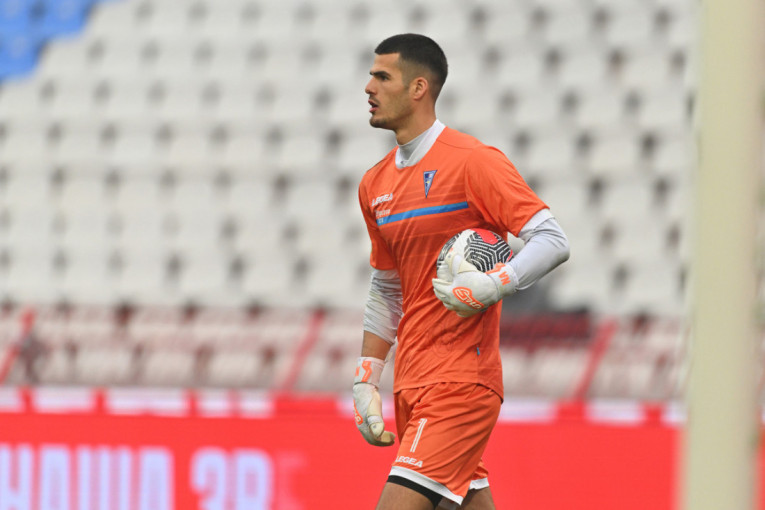 Ko posle Glazera? Guteša je i dalje "zelen" - ova tri golmana bi lepo "legla" Crvenoj zvezdi!