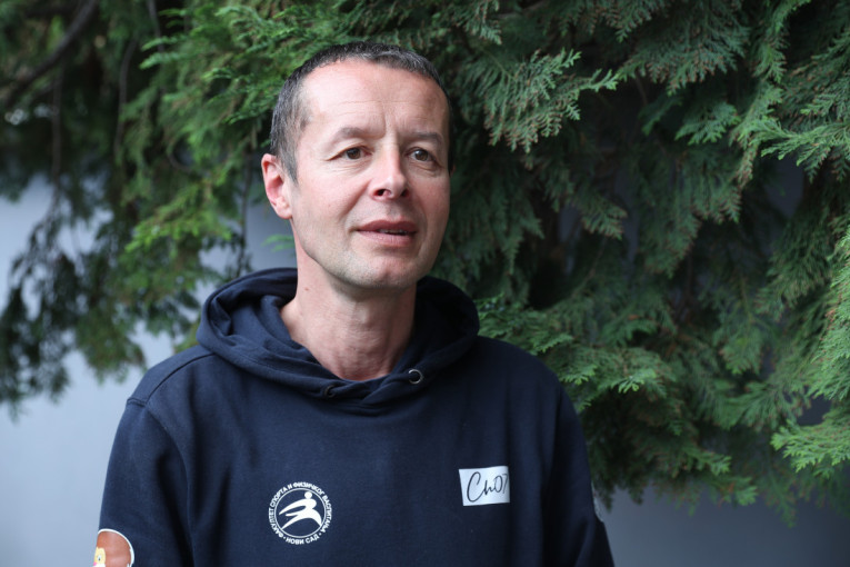 Ove hitove 90-ih svi znate, a kriju velike ljubavne priče: Dr Igi ih je osetio na svojoj koži!