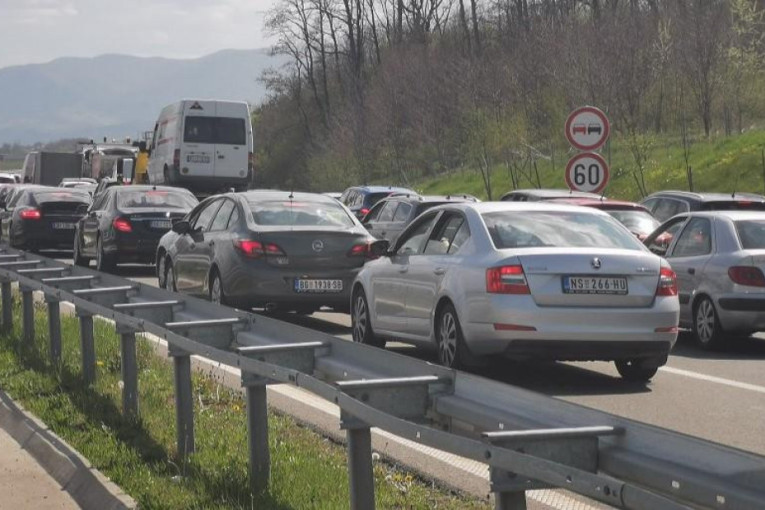 Vozači, spremite živce! Biće haos, kreće školska godina - pakao na putevima!