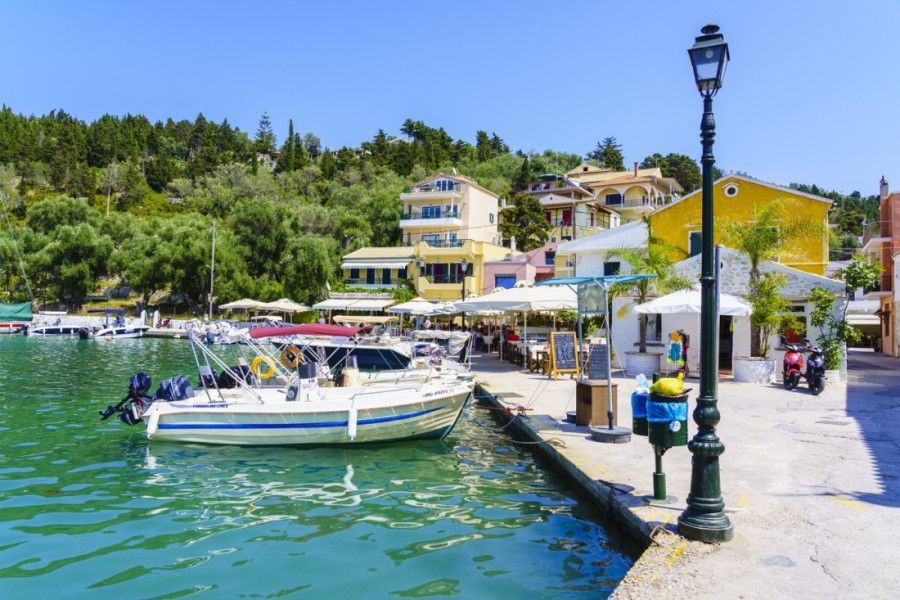 Plaže kao sa razglednice i more nestvarne boje: Najlepše destinacije Jonskog mora koje Srbi obožavaju