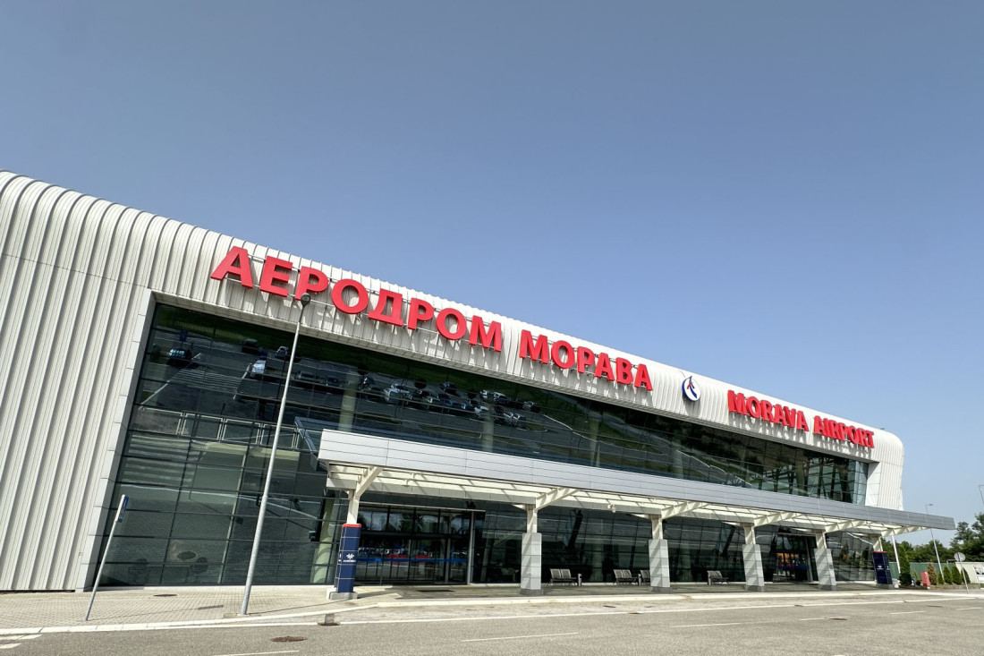 Aerodrom u srcu Srbije leti ka rekordu: Skoro 1.000 putnika za mesec dana!