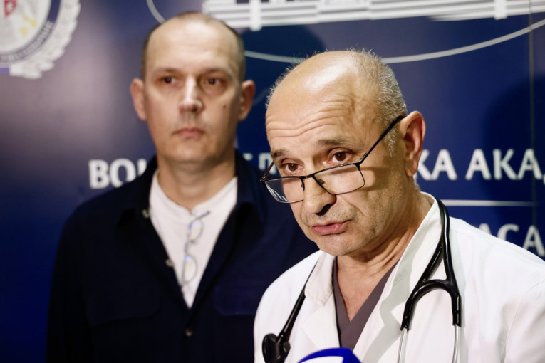 Lekari o Vučićevom zdravstvenom stanju: Predsednik Srbije u Americi osetio snažan bol u grudima, sada je stabilno (FOTO/VIDEO)