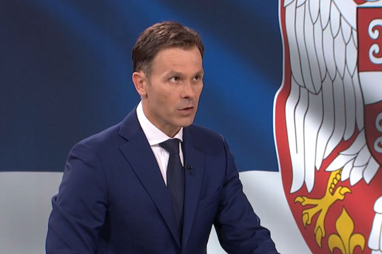 Mali: Plata ide na 1.000 evra, a Đilas je ostavio prazne novčanike i praznu kasu