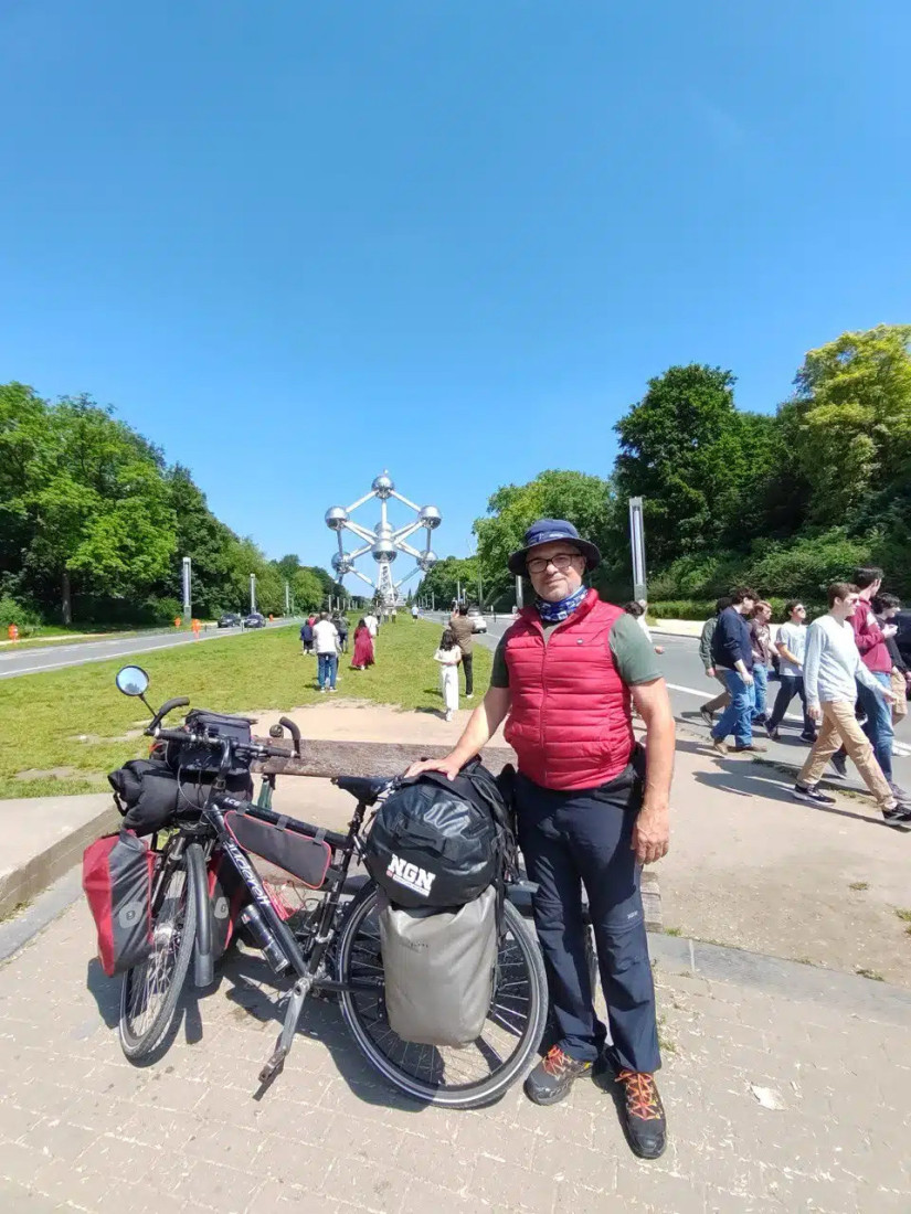 Na dva točka oko sveta: Temerinac kreće na put od 2.000 dana, namerava da pokori planetu (FOTO/VIDEO)