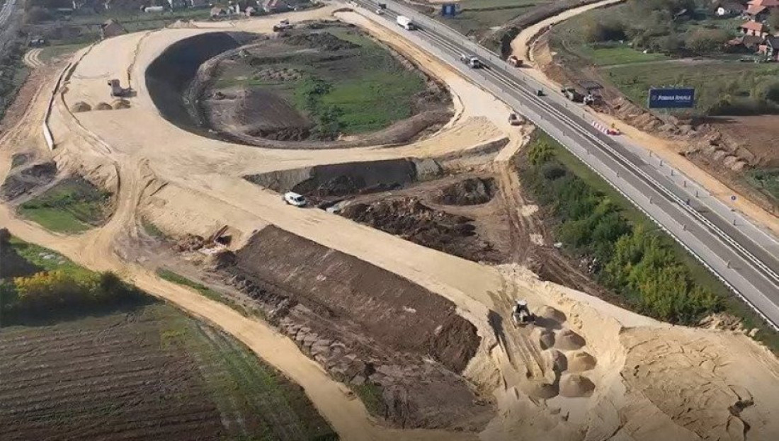 Novi asfalt menja sve: Severna obilaznice oslobađa centar Kragujevca od saobraćaja (FOTO)
