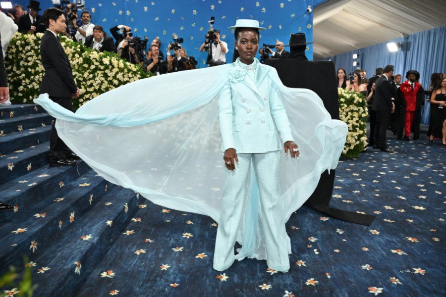 Noć kada se mašta pretvara u najspektakularnije modne komade: Pogledajte neka od najboljih izdanja na Met Gali (FOTO)