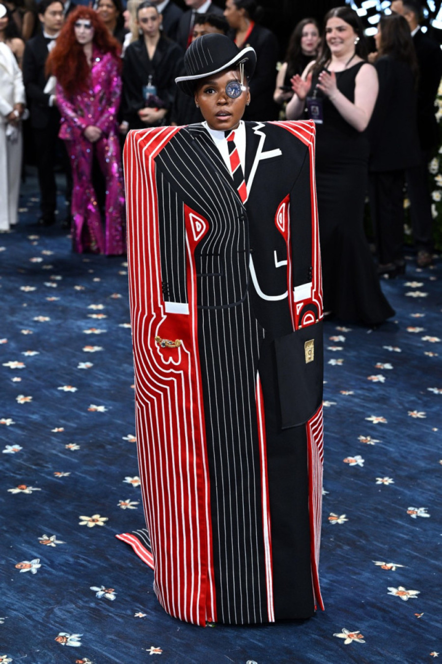 Noć kada se mašta pretvara u najspektakularnije modne komade: Pogledajte neka od najboljih izdanja na Met Gali (FOTO)