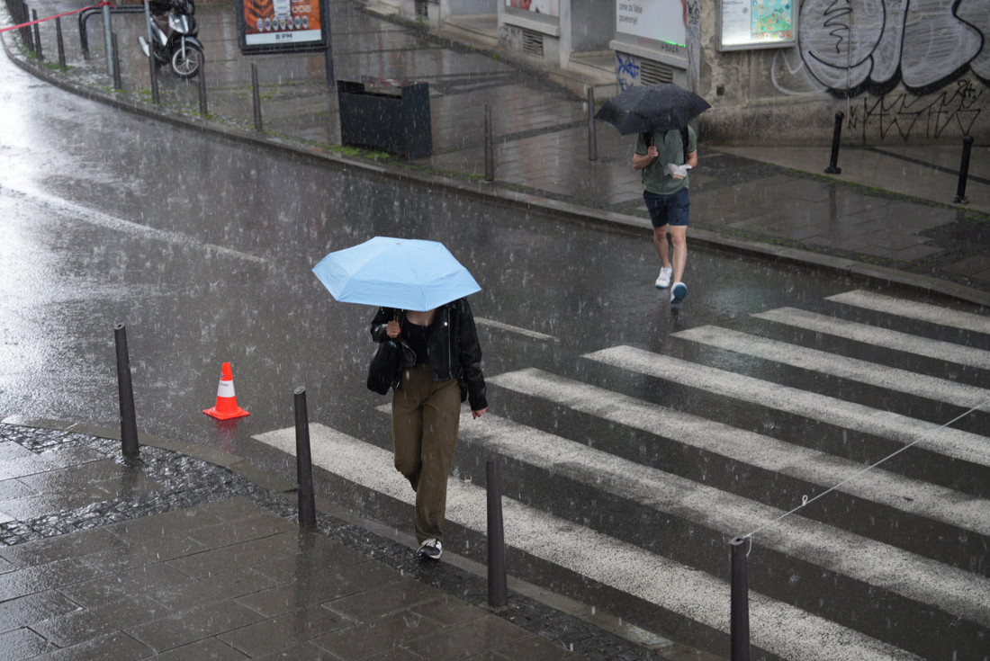 Leto ni na pomolu! Ovakvo vreme nikome se neće svideti: Evo šta nas čeka do kraja meseca