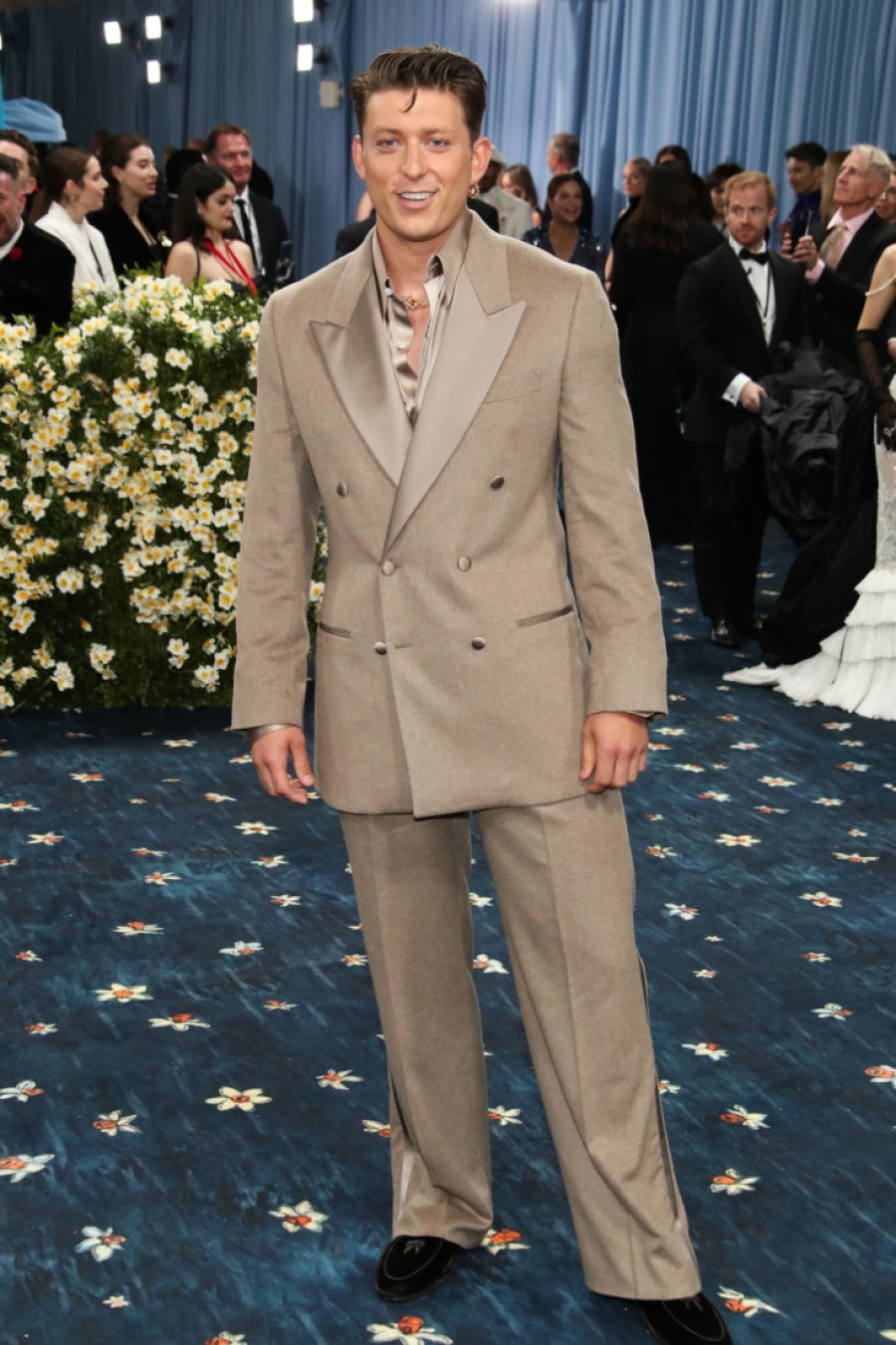 Nije sahrana, već Met Gala! Optuženi za promašenu temu, dosadu i užasan izbor: Najgore obučeni na crvenom tepihu (FOTO)