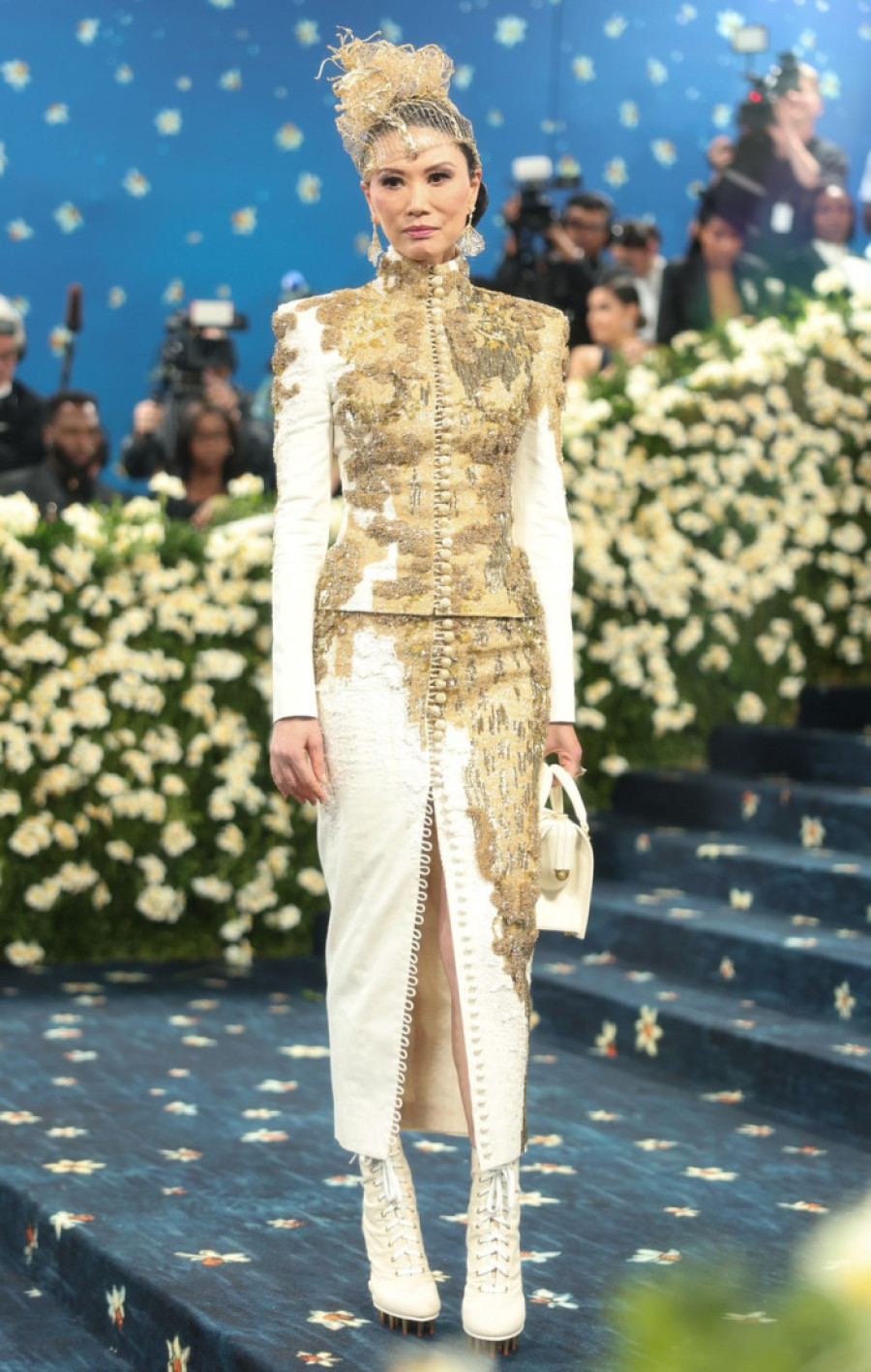 Nije sahrana, već Met Gala! Optuženi za promašenu temu, dosadu i užasan izbor: Najgore obučeni na crvenom tepihu (FOTO)