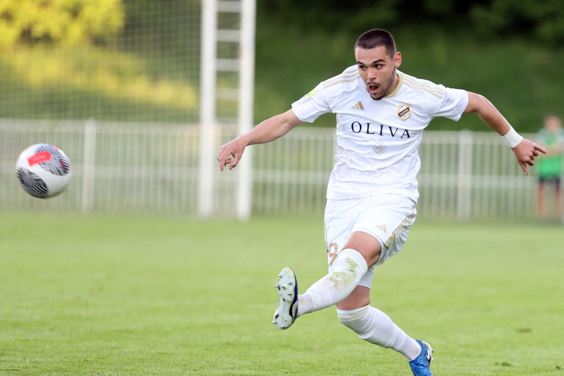 Čukarički produžio mladog štopera! Jesenas potpisao prvi profesionalni ugovor, i odmah se dokazao