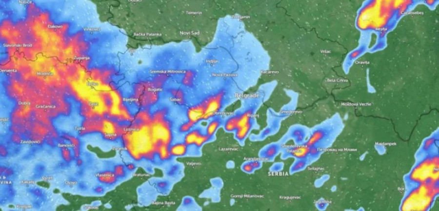 Crni oblaci zamračili nebo: Očekuju se veliki pljuskovi i jaka grmljavina
