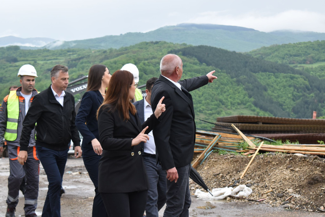 Pavkov u Pirotu obišla završne radove na izgradnji moderne kompostane za tretman zelenog i biorazgradivog otpada