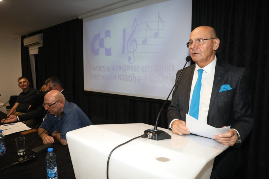 Estradni umetnici i izvođači izabrali predsednika Sindikata: Svima vam je dobro poznat!