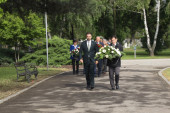 Venci za pale borce: Mićin se poklonio žrtvama u Drugom svetskom ratu (FOTO)