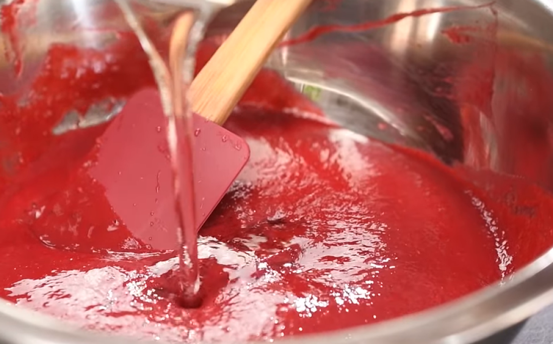 Putin očarao svetske diplomate fantastičnim desertom: Sa sorbeom od crvenog voća nema greške (RECEPT)