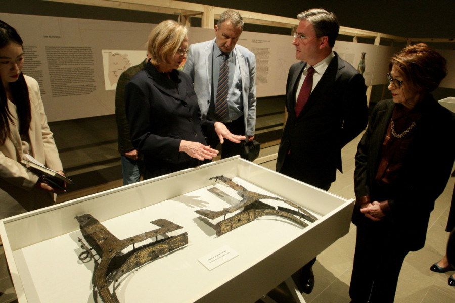 Srpsko blago ugledalo svetlost dana: Pale sve teorije, pokazali smo prva kola, otkriveno ko se njima vozio (FOTO)