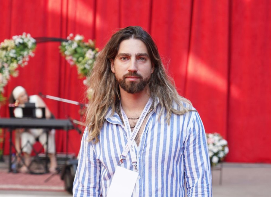 Naš pevač degustirao mleko od kobile: "Omami te kao alkohol!"