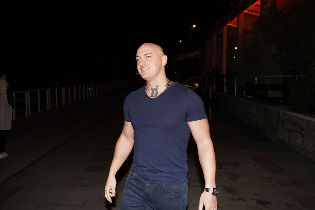 "Biće gledanije od Zvezda Granda" Desingerica otkrio detalje ugovora s Mitrovićem, ovo je zahtevao!