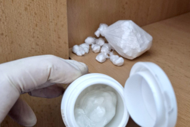 Popadali dileri sa Zvezdare i Voždovca: Policija zaplenila ogromnu količinu droge (FOTO)