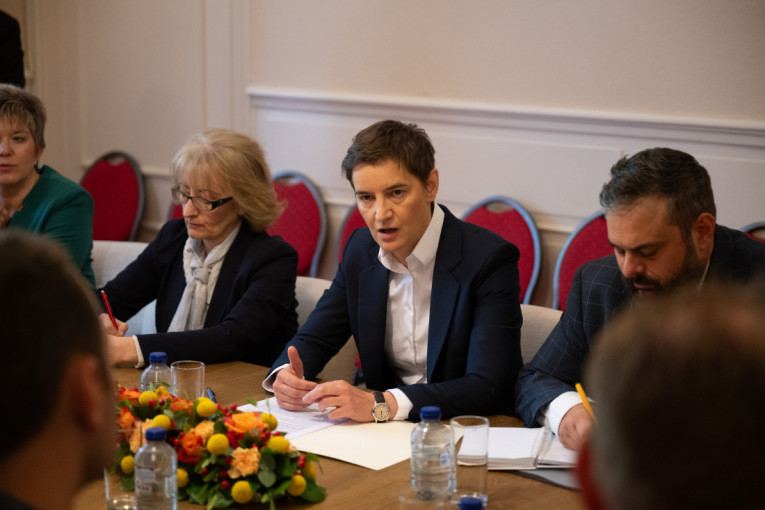 Ana Brnabić: Sledeće nedelje u Srbiju dolazi 35 kompanija iz Holandije! Blokaderi su izgubili i ovu bitku