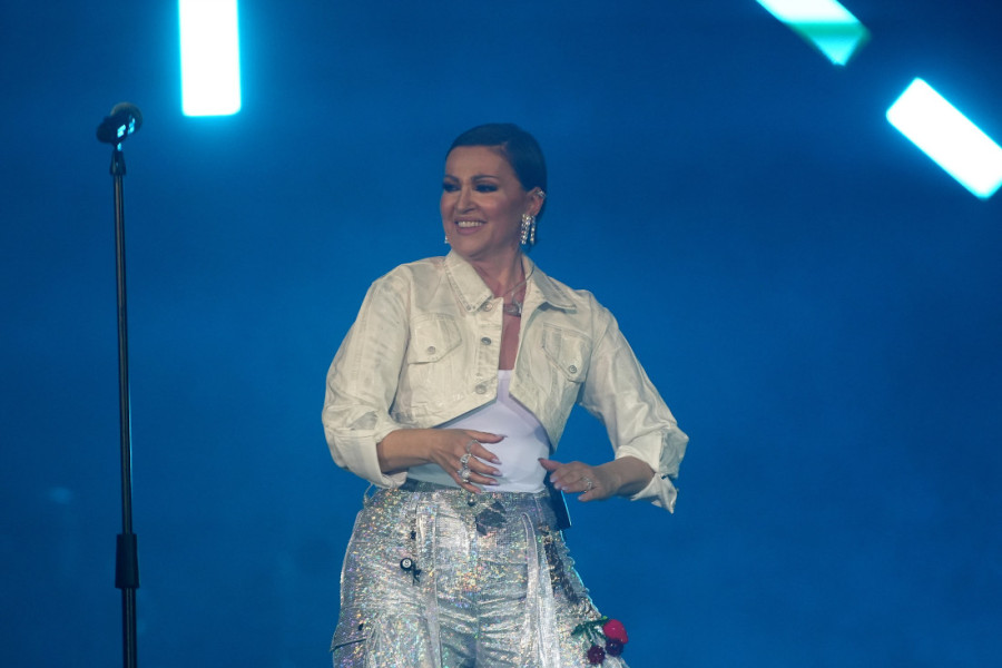 "Sve sam suze isplakala od muke!" Nina Badrić priznala šta joj je na duši, pevečica se slomila