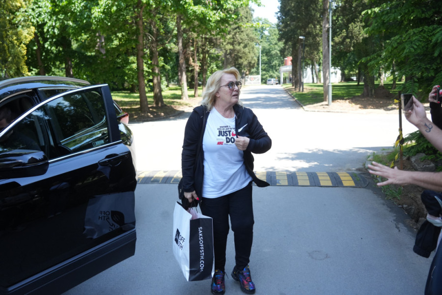 "Sve sam ispustila iz ruke kad sam čula!" Snežana Đurišić s knedlom u grlu o Tošetu Proeskom