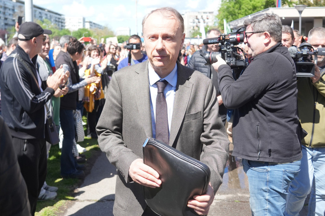 Drugo ime rektora Đokića - licemer!