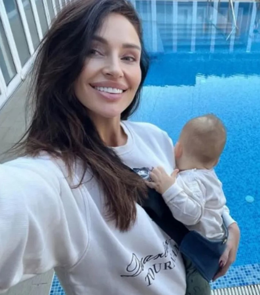 Katarina Živković pokazala sina prvenca: Pevačica uživa sa svojim naslednikom