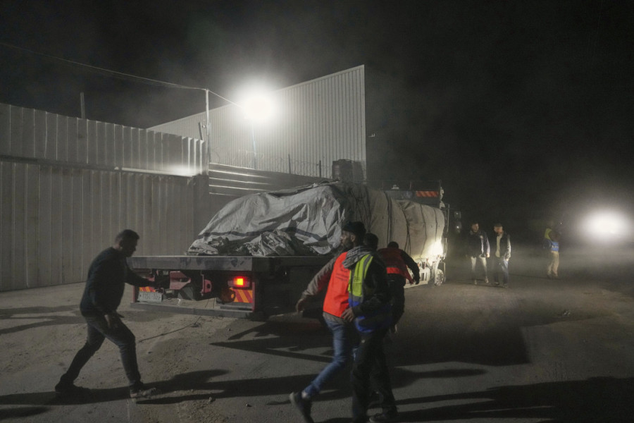 Konačno pristiže humanitarna pomoć: Posle 81 dan blokade u Gazu ušlo oko 90 kamiona (FOTO)