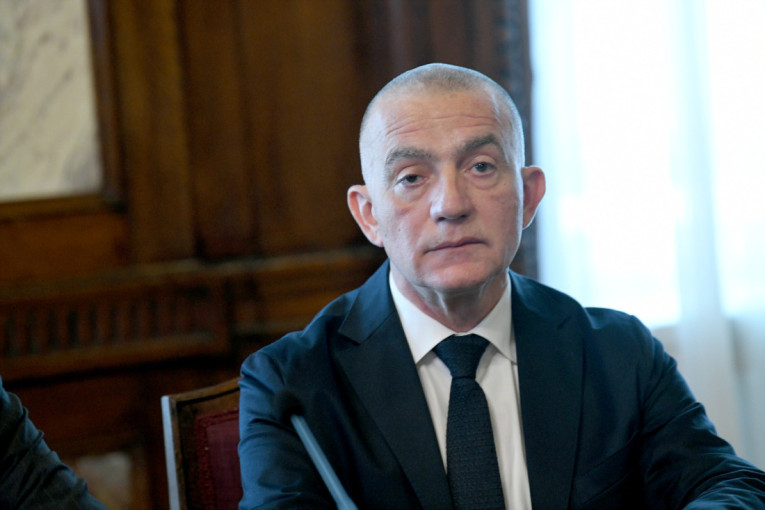 Bilo je opstrukcija, Baltičke zemlje nisu dozvolile prelet: Ministar otrio kako je Pavković stigao u Srbiju