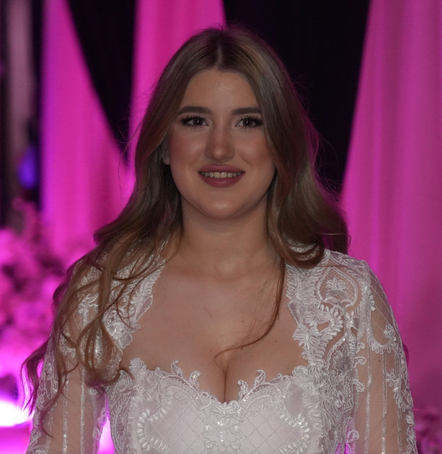 Lena Marinković se baškari na luks destinaciji: Ćerka Goce Tržan uživa za sve pare!