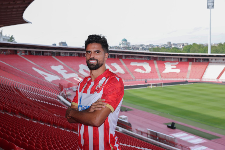 Zvezda predstavila Brazilca! Bedem u odbrani je sve jači (FOTO)