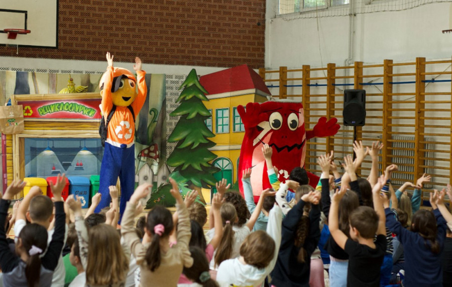 Veliki projekat Gradske čistoće: "Reciklosaurusi“ ponovo u osnovnim školama